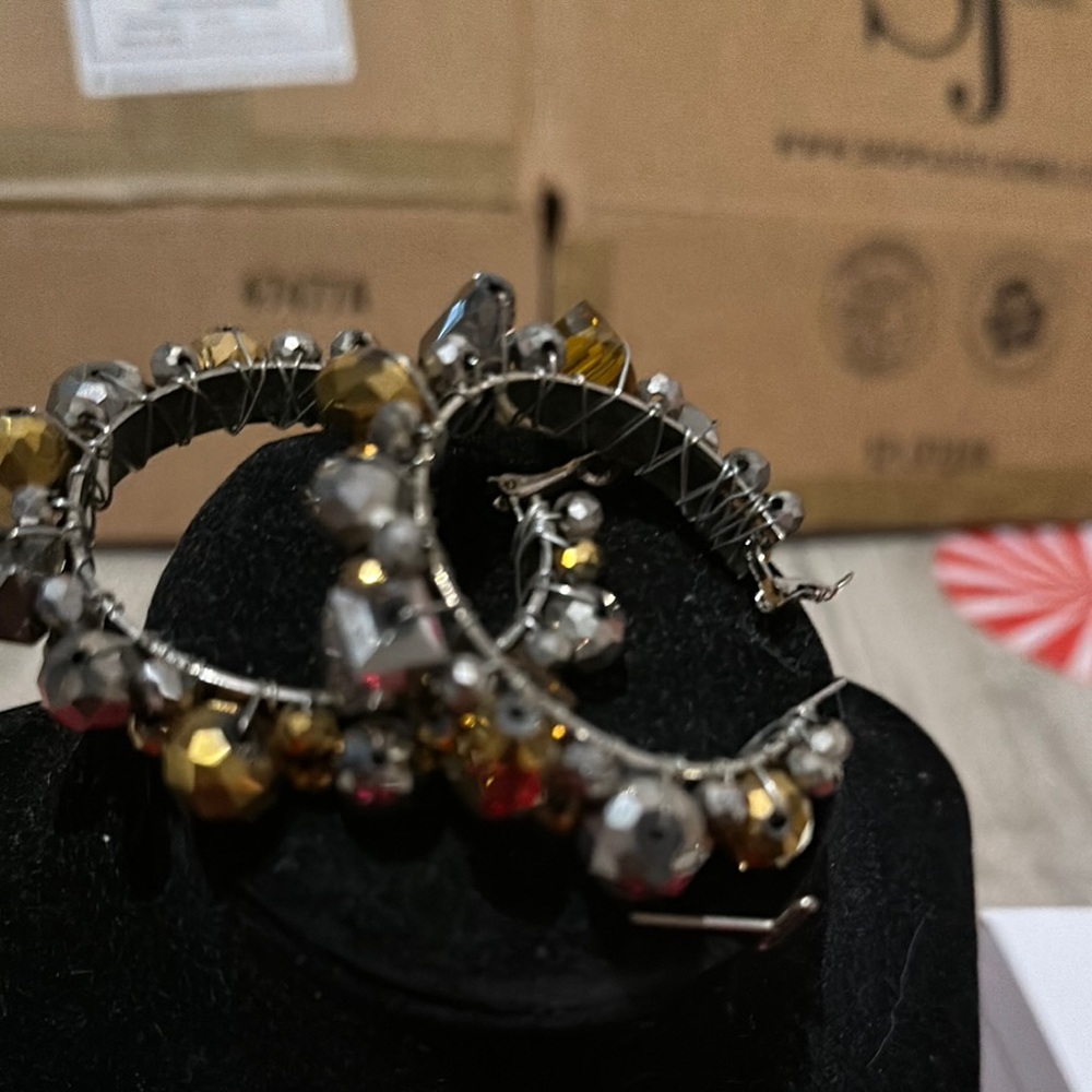 Medium Elegant Beaded Hoop Earrings - Silver and Gold